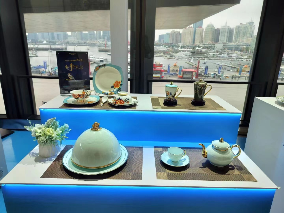 文化中國行丨國瓷藝術(shù)展 傳承經(jīng)典 創(chuàng)造新經(jīng)典